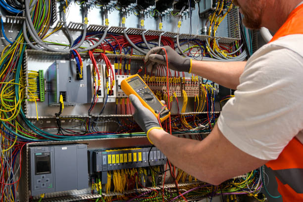 Best Circuit Breaker Repair  in Elburn, IL